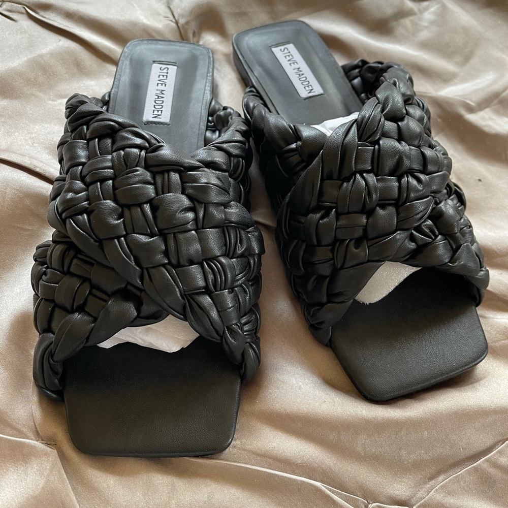 Steve Madden Braided Slides